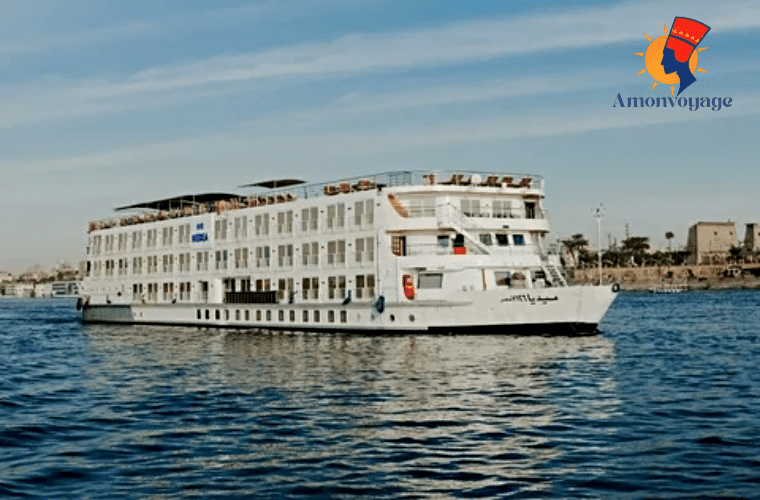 Bateau de Croisière