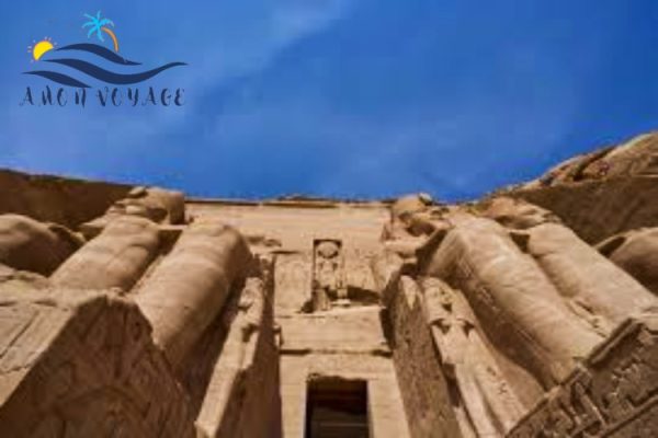 Excursion d'Abou Simbel depuis Assouan en bus  