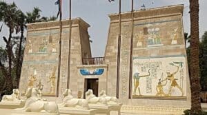 Village Pharaonique