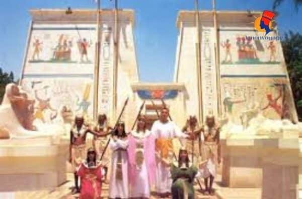 Visite du Village Pharaonique au Caire