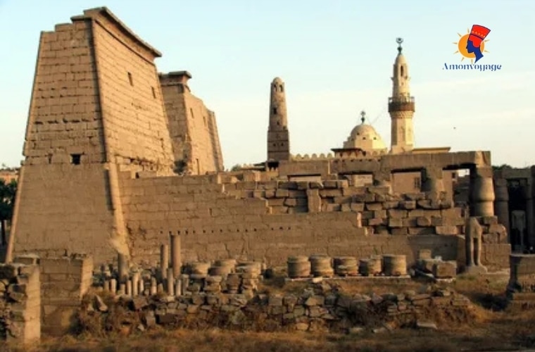 Excursion d'une journée à Louxor Rives Est et Ouest en Égypte