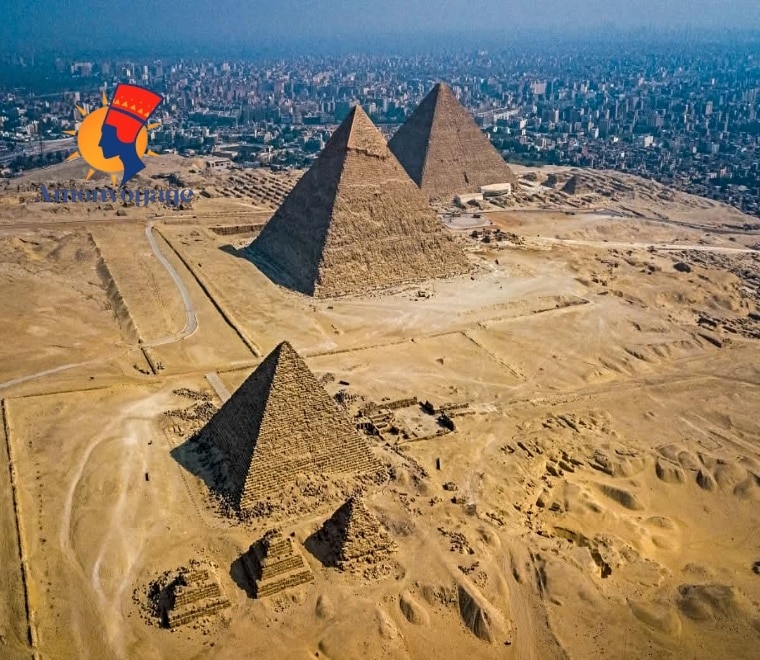 le Caire les pyramids de Gizeh